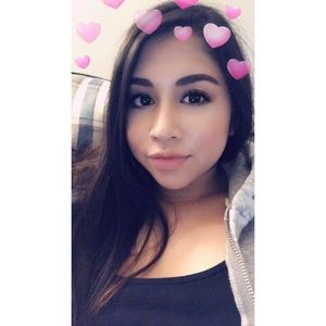 Meet your Posher, Nidia